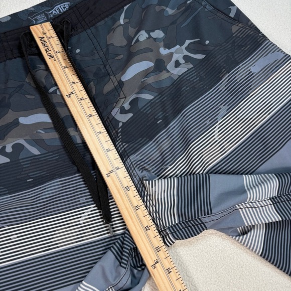 Aftco Joy Division 9" Board Shorts Men's 32 Blue Camo Stripe Swim Trunks Fishing - Picture 8 of 16